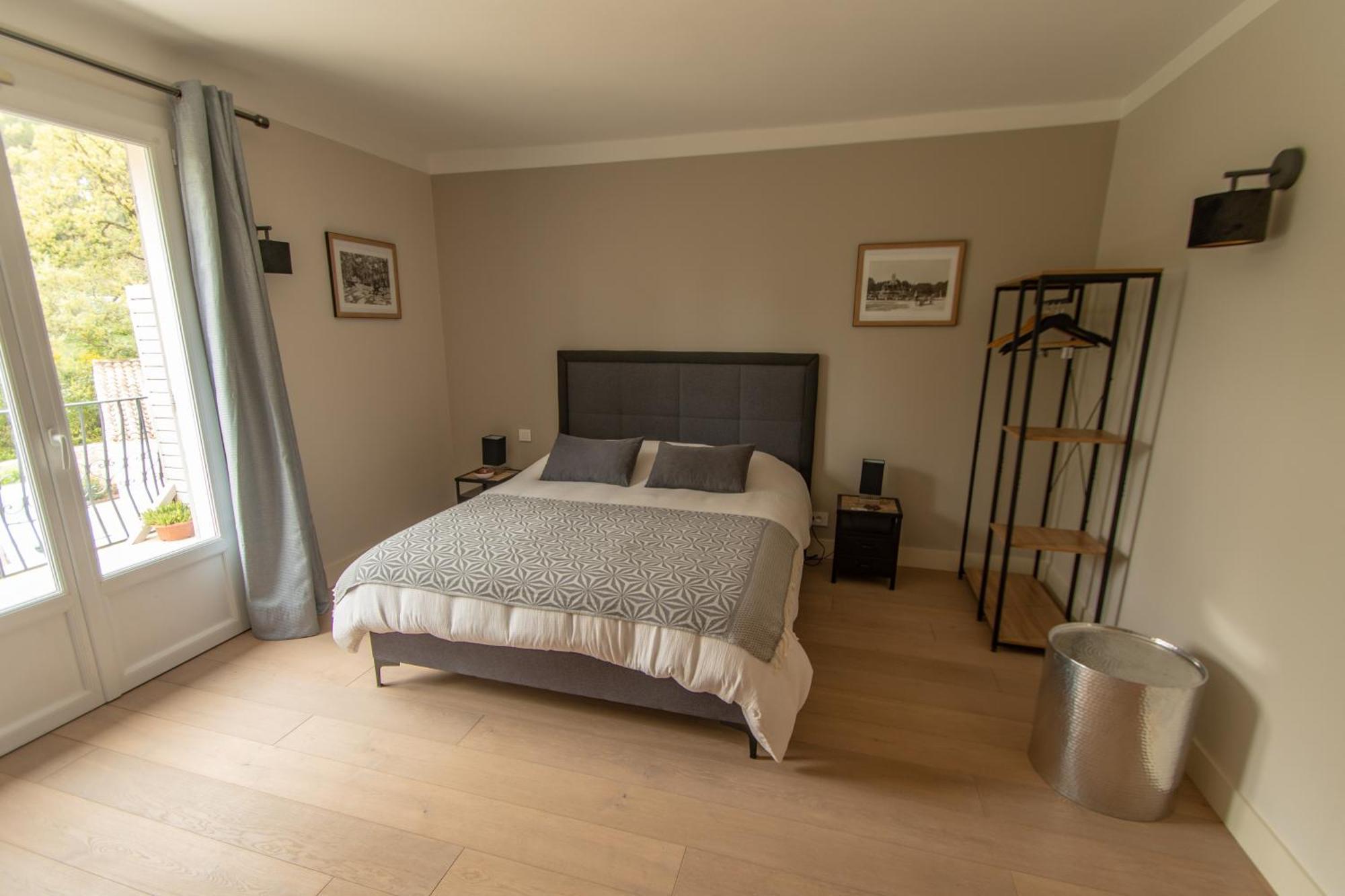 Hotel Le Repos Du Keyrie Saint-Marc-Jaumegarde Pokoj fotografie